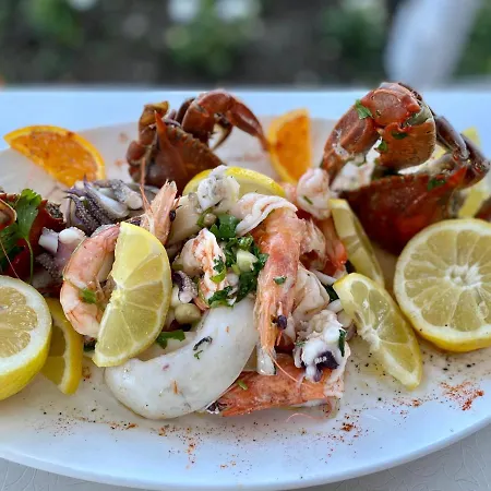 Hotel President Golem (Tirana)